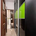 Apartman Walowa Centre, Sun & Snow Varsó
